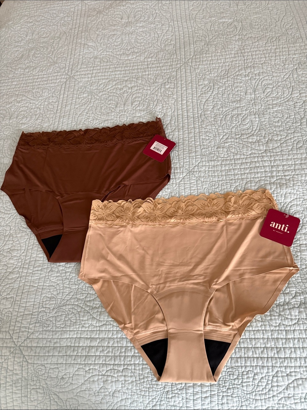 Women’s Lace-Trim High-Waist Panties — Brown & beige